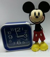 Relógio Despertador com Mickey em EVA